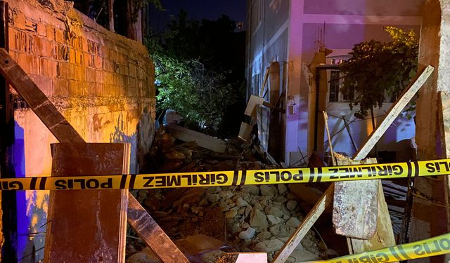 Kahramanmaraş'ta garaj inşaatı çöktü, 2 kişi yaralandı