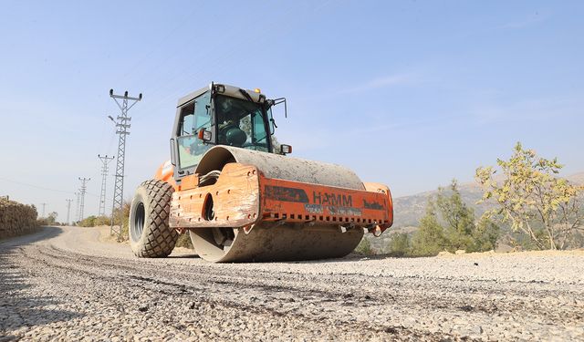 Dulkadiroğlu’nda asfalt çalışmaları