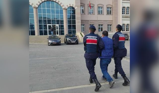 Kahramanmaraş’ta aranan hükümlü jandarmadan kaçamadı