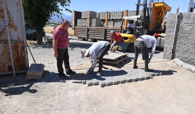 Onikişubat Belediyesi kırsaldaki yol standardını yükseltiyor