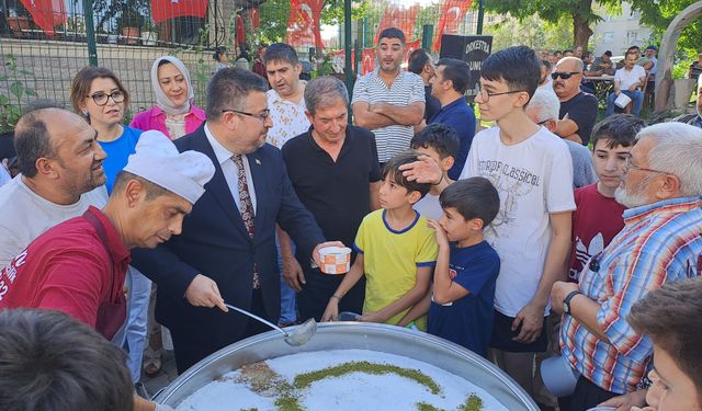 Fatih Mahallesi’nde Aşure Günü Coşkusu