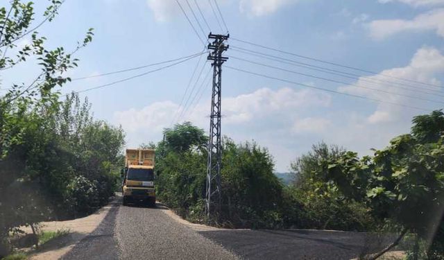 Andırın’da 6 Mahalleye Ulaşım Sağlayan Yol Yenilendi