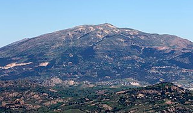 Kahramanmaraş’ın Ahır Dağı kaç metre?