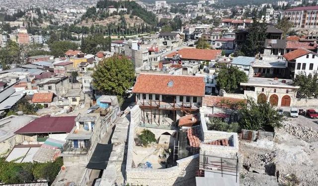 Büyükşehir, Tarihi Mekânlarda Asrın Felaketinin İzlerini Siliyor