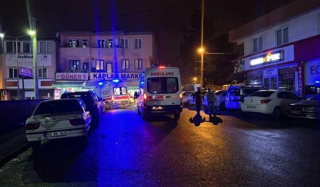 Kahramanmaraş’ta yunus polislerine otomobil çarptı: 2 polis yaralı