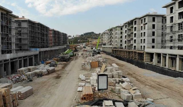 Depremin vurduğu Ebrar Sitesi'nde sona gelindi