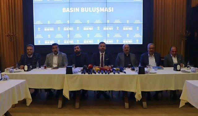 Ak Parti Onikişubat İlçe Başkanlığı'ndan Kongre öncesi basın toplantısı