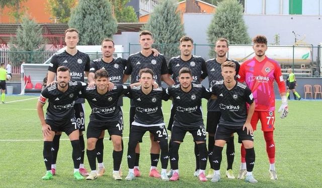 İstiklalspor, Çoruhlu Futbol Kulübü Karşısında Çıkış Arıyor