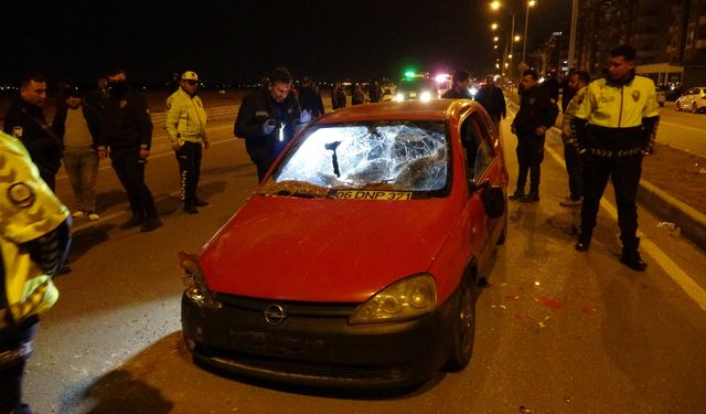 Motosiklet Kazasında Ölen Sürücünün Yakınları, Çarpan Aracı Parçaladı