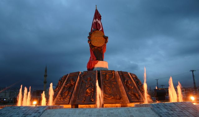 Kahramanmaraş’ta düzensizliğin ifadesi; Abdal çalıyor, cingan oynuyor