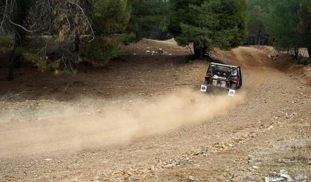 Offroad Şampiyonası Heyecan Dolu Anlara Sahne Oldu