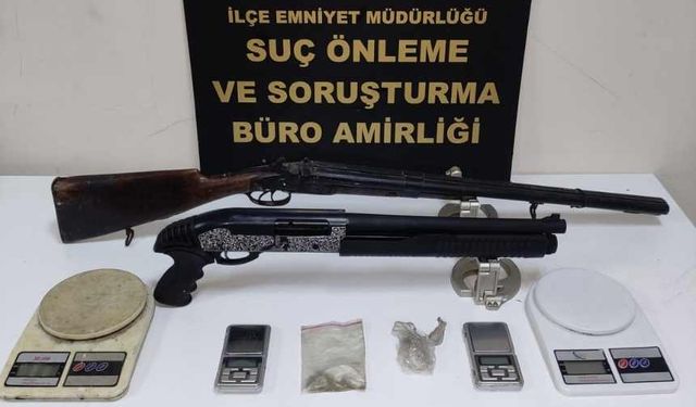 Cezaevi firarisi arkadaşlarıyla 3 polisi yaraladı