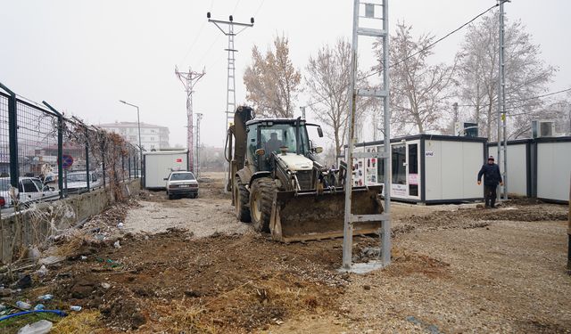 Büyükşehir, Elbistan’da İş Yerleri İçin Çarşı Oluşturuyor