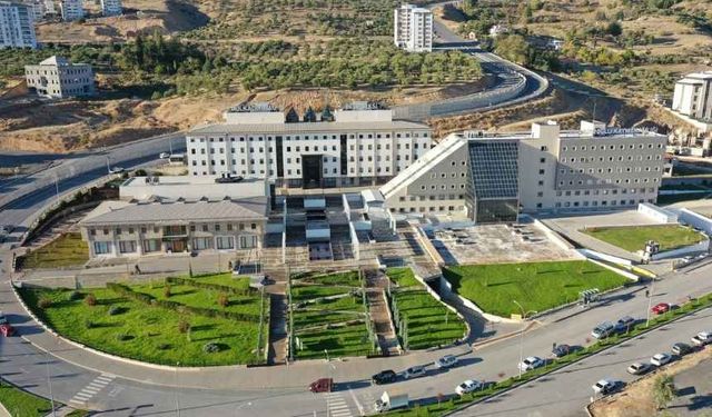 Kahramanmaraş’ta belediye başkan yardımcısına makamında saldırı