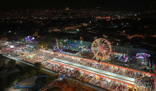 Geleneksel Ağustos Fuarı’na Ziyaretçi Akını; 11 Günde 750 Bini Aştı