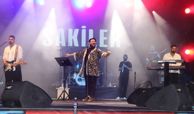 Duygulara tercüman olan Sakiler’den unutulmaz gece