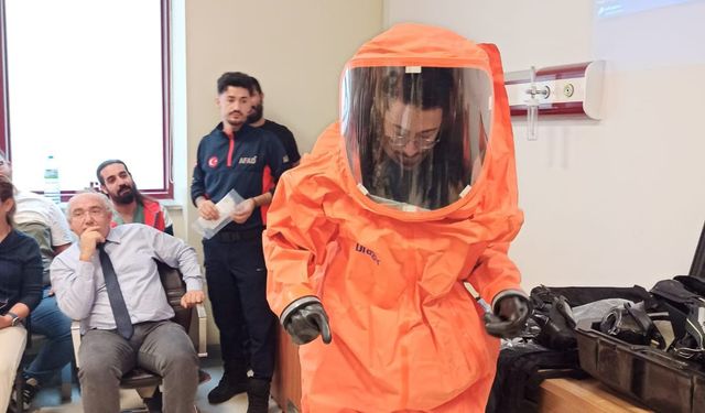 KSÜ Acil Servis Personeli KBRN Eğitiminde Yetkinlik Kazandı