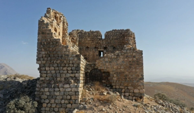 Kahramanmaraş’ın tarihi Kız Kalesi geçmişe ışık tutuyor