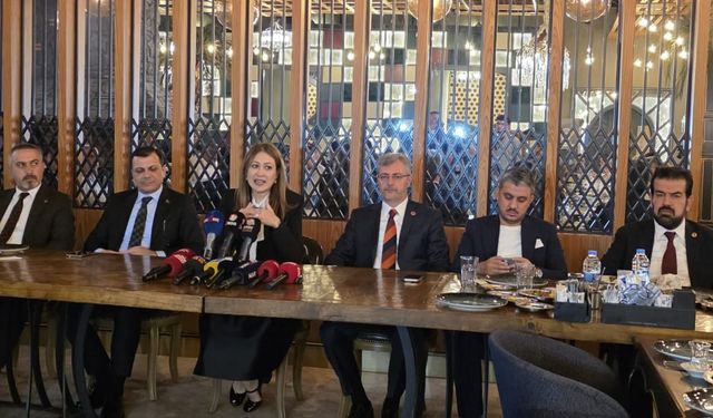 Milletvekili Karakoç: “Çocukluğum Darbenin Acı Hatıralarıyla Geçti”