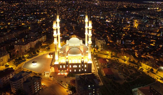 Mevlid Kandili’nde yapılacak dua ve ibadetler neler?
