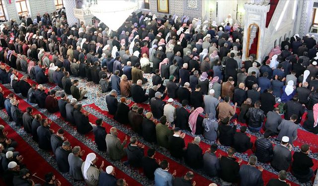 Kahramanmaraş’ta Cuma Namazı Kaçta Kılınacak?