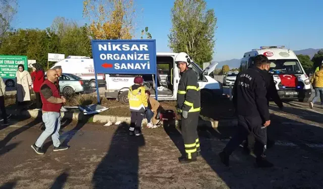 İşçi servis minibüsleri çarpıştı: 10 yaralı