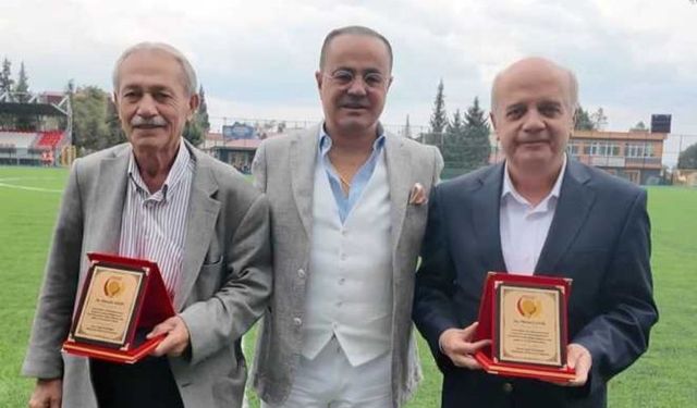 Başkan Reşit Gümüşer’den unutulmazlara vefa plaketi