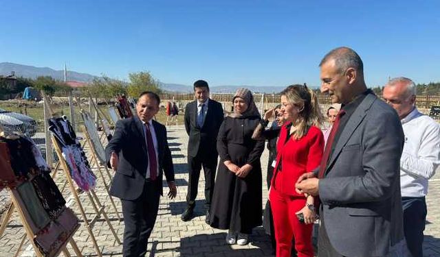 Kahramanmaraş’ta “Culde ve Bizle Elimizden Gelen Divaller” Sergisi