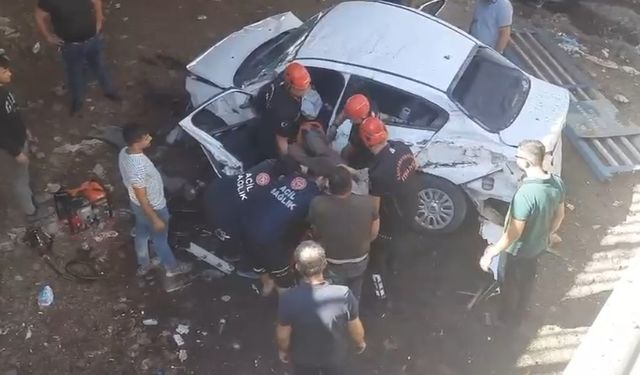 Kahramanmaraş’ta Köprüden Uçan Otomobilden Mucize Kurtuluş