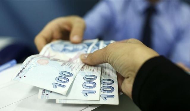 5 Bin Öğrenciye Burs Desteği Başladı