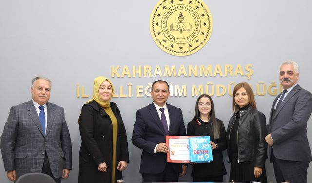 Kahramanmaraş’ta Dilimizin Zenginlikleri Projesi Kapsamında Sözlükler Yarıştı