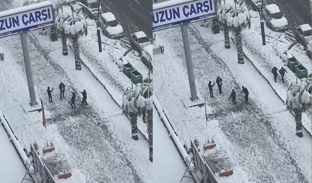 Kahramanmaraş’ta kar yağışı davul zurna ile kutlandı