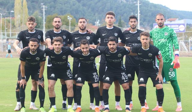 İstiklalspor Fethiyespor Deplasmanından 4 Golle Döndü