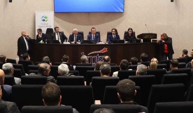 KMTSO ev sahipliğinde depremin 3. yılında sigorta paneli