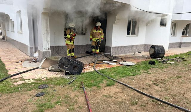 Kahramanmaraş'ta binada yangın paniği