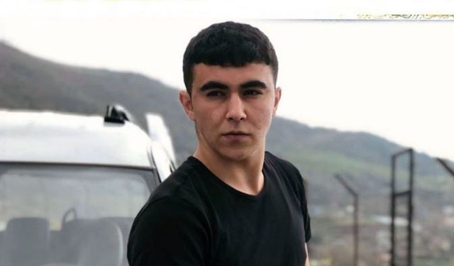 Lokantada otururken tabancayla vurarak öldürüldü