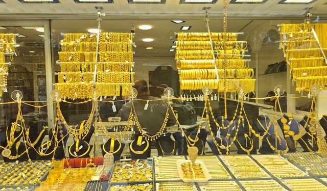 Kahramanmaraş’ta Altın Geriledi: Gram 6 Bin 800 TL Seviyesinde