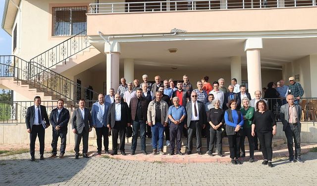 Başkan Akpınar 88. mahalle toplantısı’nı Halkaçayırı Mahallesi’nde gerçekleştirdi
