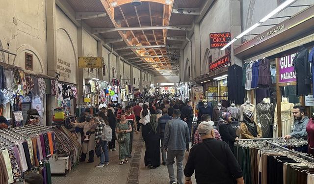Kahramanmaraş Tarihi Kapalı Çarşı Dolup Taştı