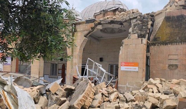 Şanlıurfa'da fırtınanın verdiği hasar gün aydınlanınca ortaya çıktı