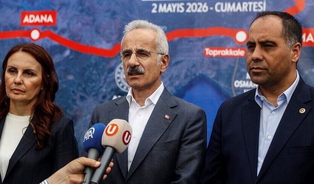 Bakan Uraloğlu, Mersin-Adana-Osmaniye-Gaziantep Hızlı Tren Projesi'nde incelemelerde bulundu