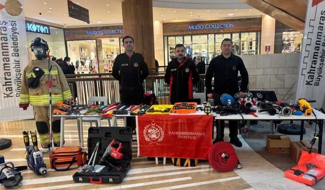 Büyükşehir İtfaiyesinden Trafik Haftası’nda Farkındalık Etkinliği