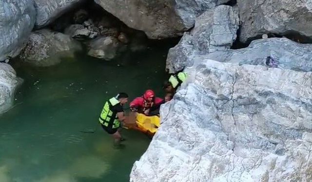 Kahramanmaraş Ceyhan Nehri'nde kaybolan kişinin cansız bedenine ulaşıldı