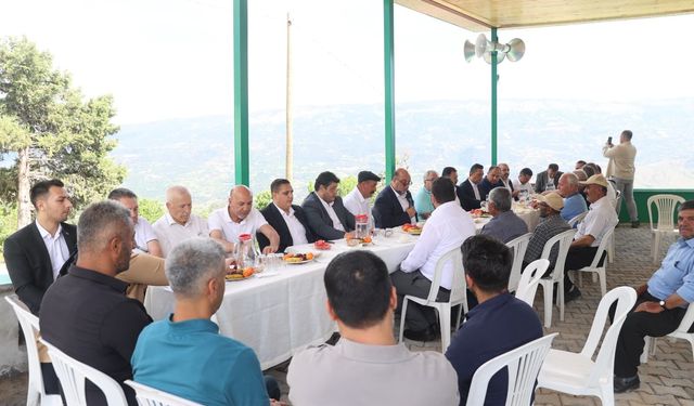 Başkan Akpınar 92. Mahalle Toplantısında Kabasakal Mahalle Sakinleriyle Buluştu