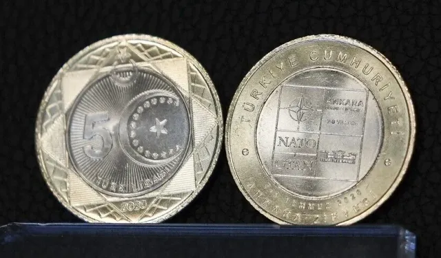 NATO Zirvesi anısına tedavülde kullanılacak özel 5 lira basıldı