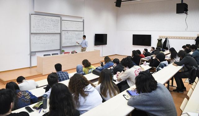 Kahramanmaraş’ta Bazı Yüksekokul ve Fakülteler Kapatılıyor