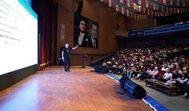 Büyükşehir’in KPSS Genel Tekrar Kampı Matematikle Başladı