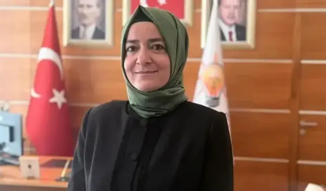 Fatma Betül Sayan Kaya kimdir?