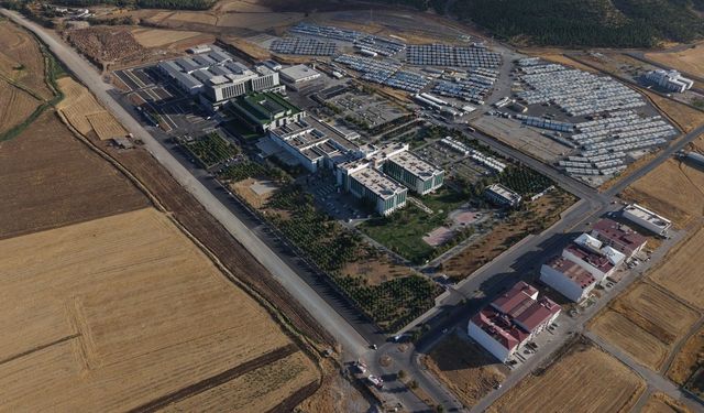 Kahramanmaraş’ın Yeni Sağlık Kompleksi Açılışa Hazırlanıyor