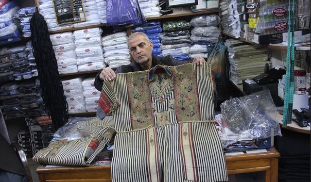 Kahramanmaraş Yöresine Ait Abalar Zamana Meydan Okuyor